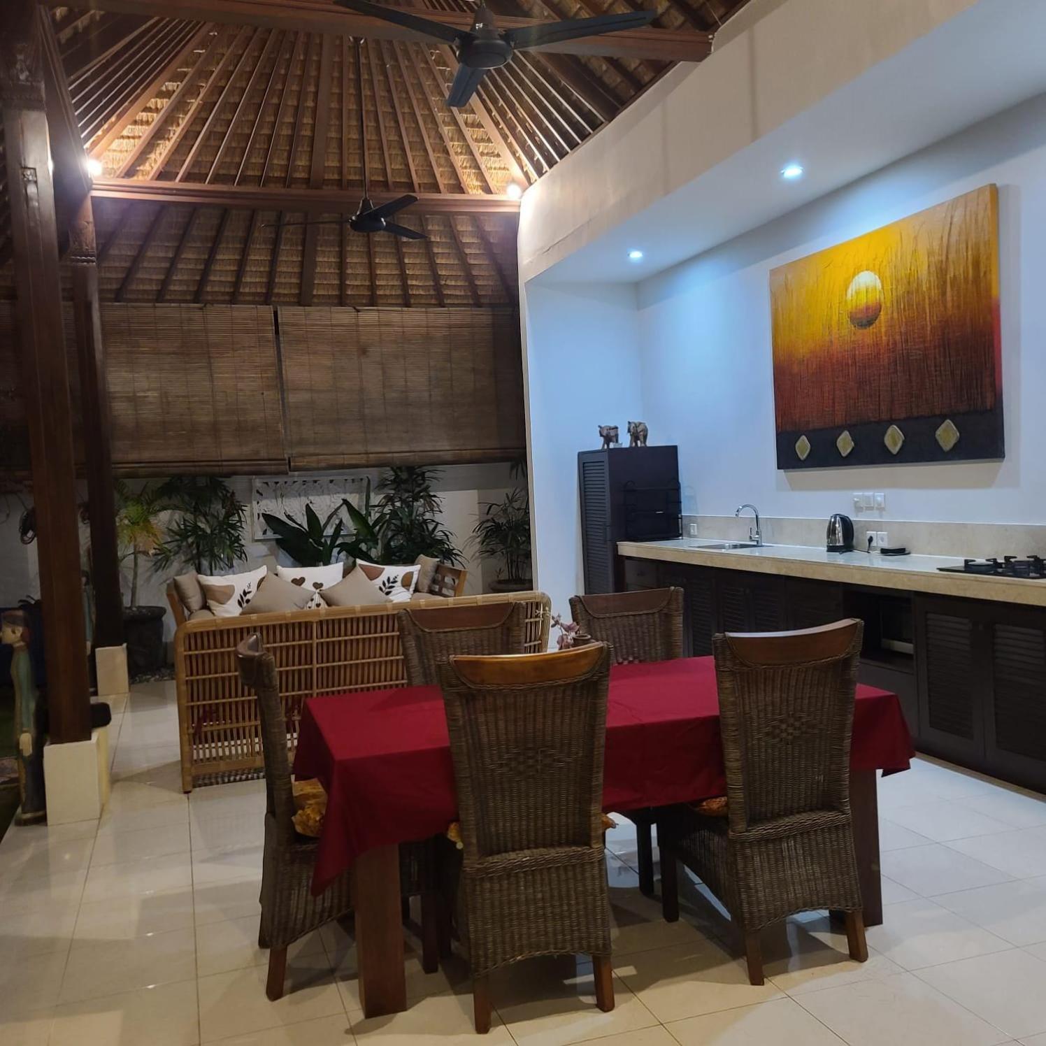 Monica Sanur (Bali)