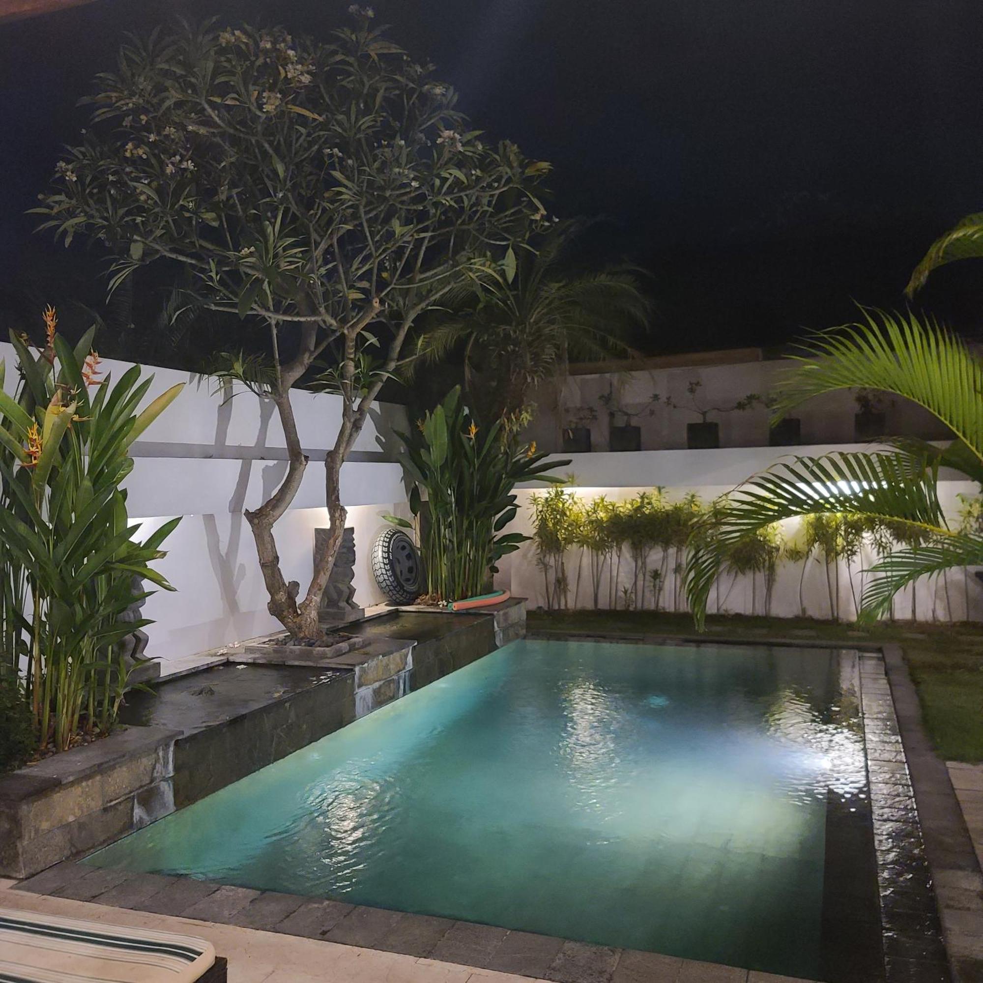 Monica Sanur (Bali)